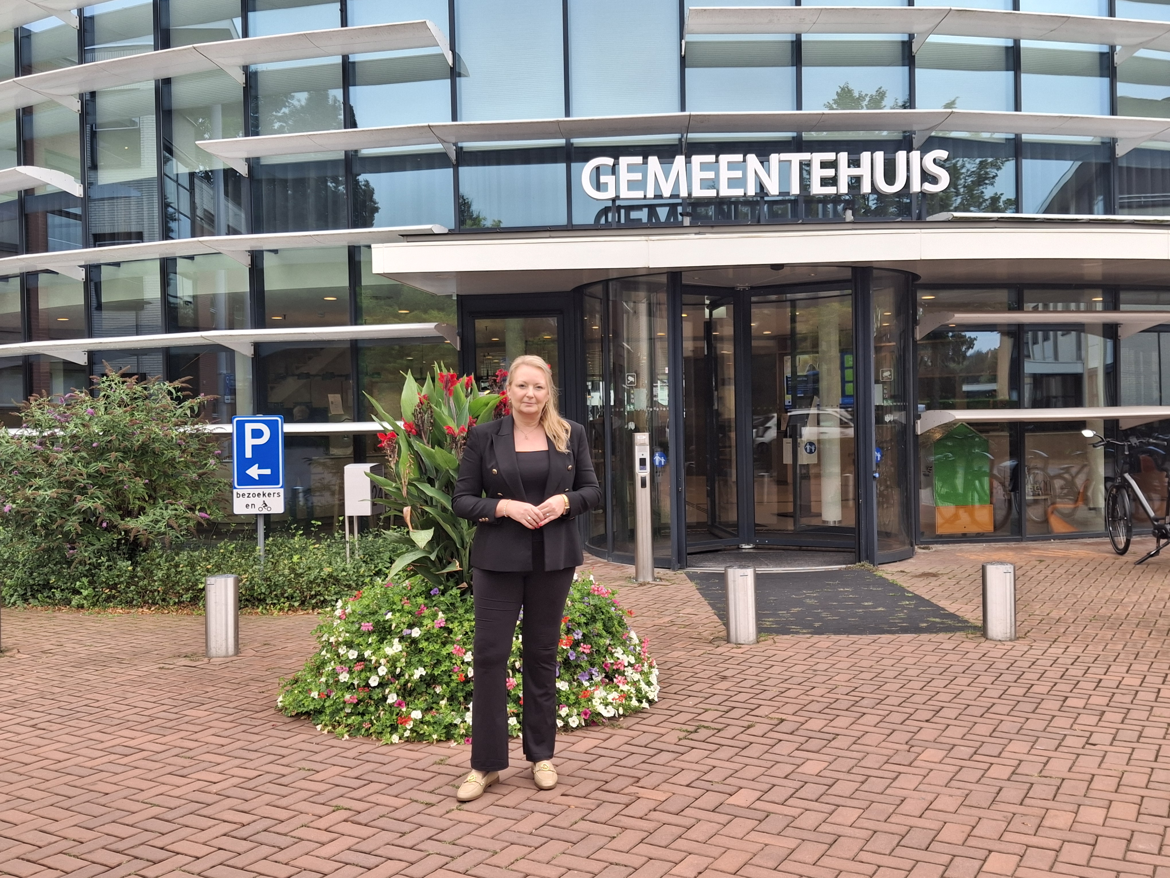 Wethouder Marleen van den Nieuwendijk vindt het nieuwe Ontwikkelcentrum een cadeautje.